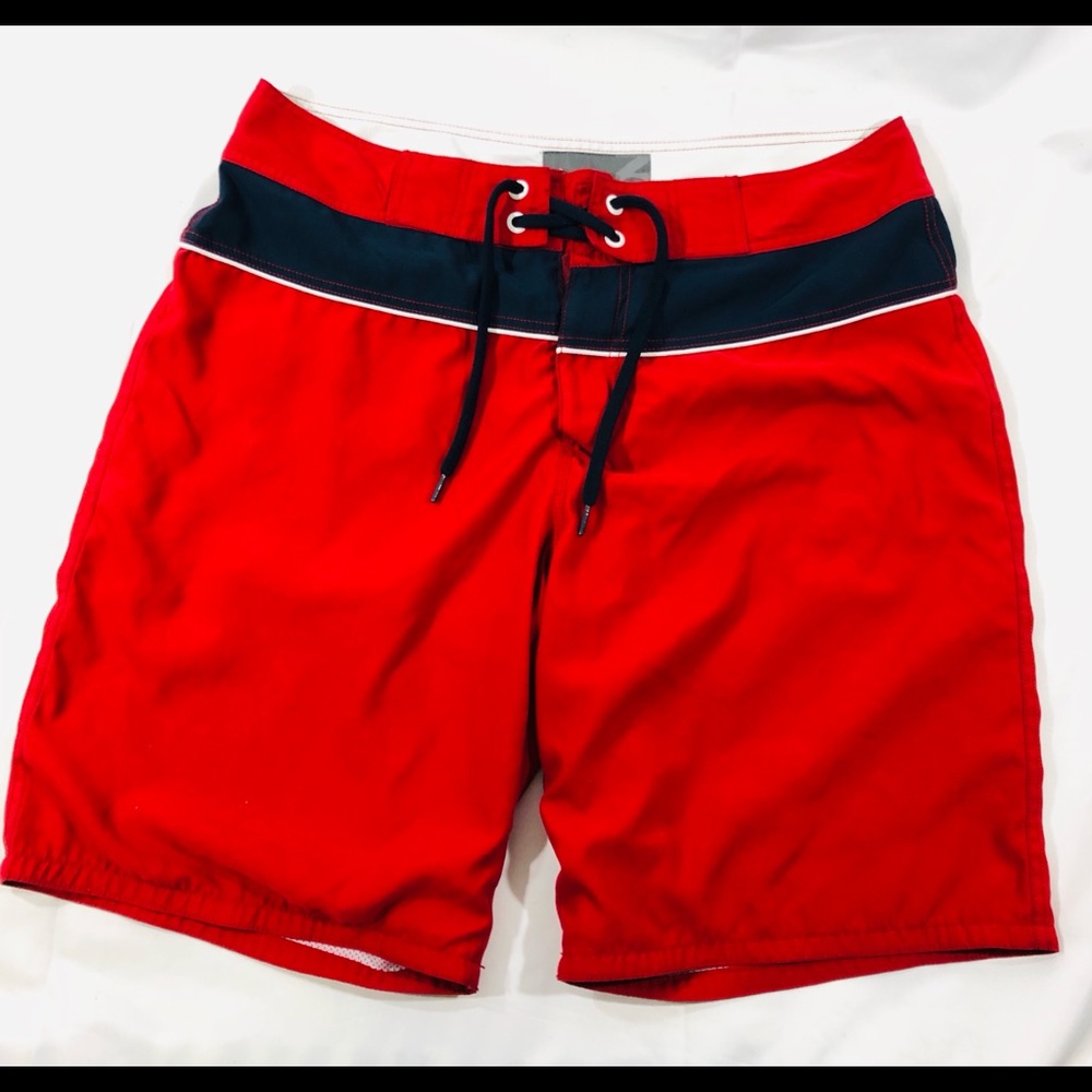 Old navy board shorts size L